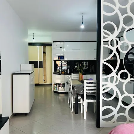 아파트 Romantic Seaside Perfect For Couples Vlorë